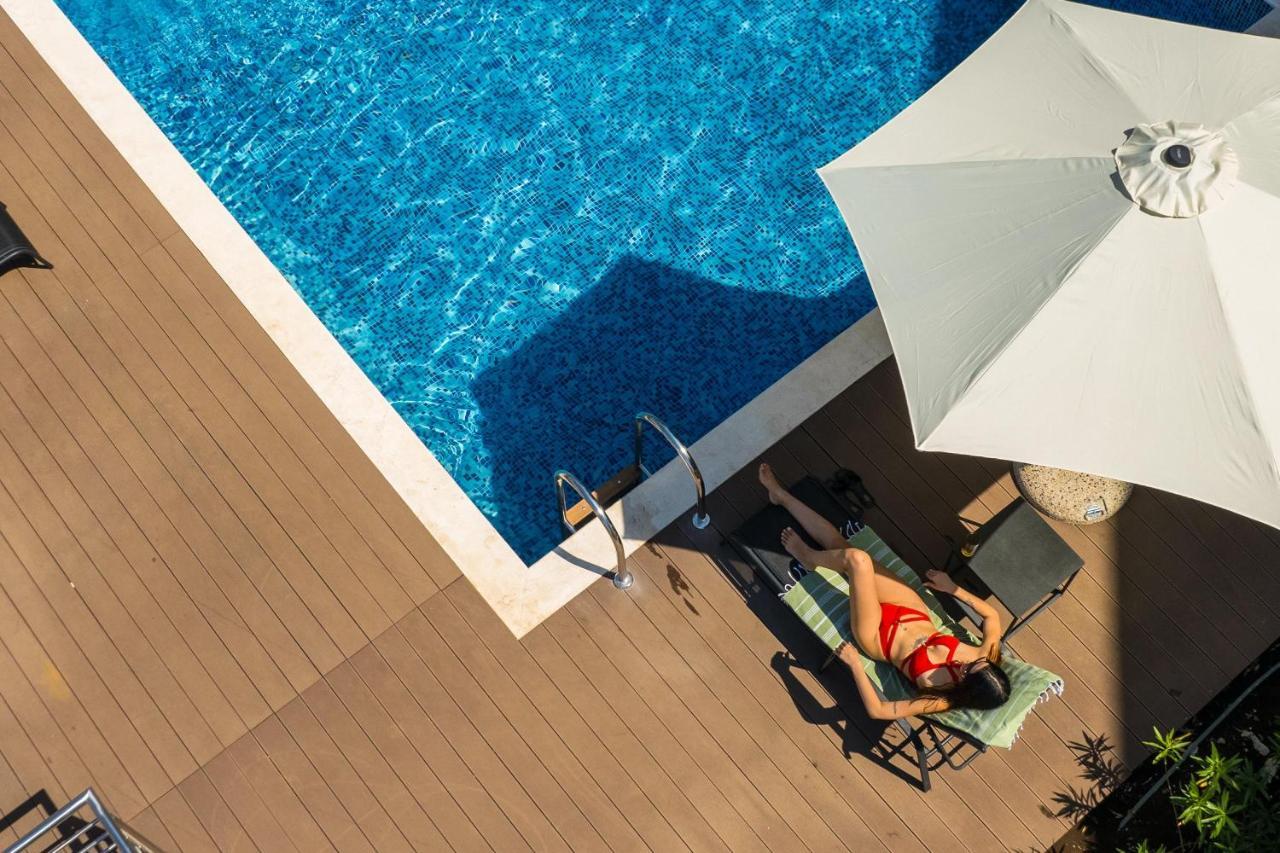 Casa Montenegro Residence 티바트 외부 사진